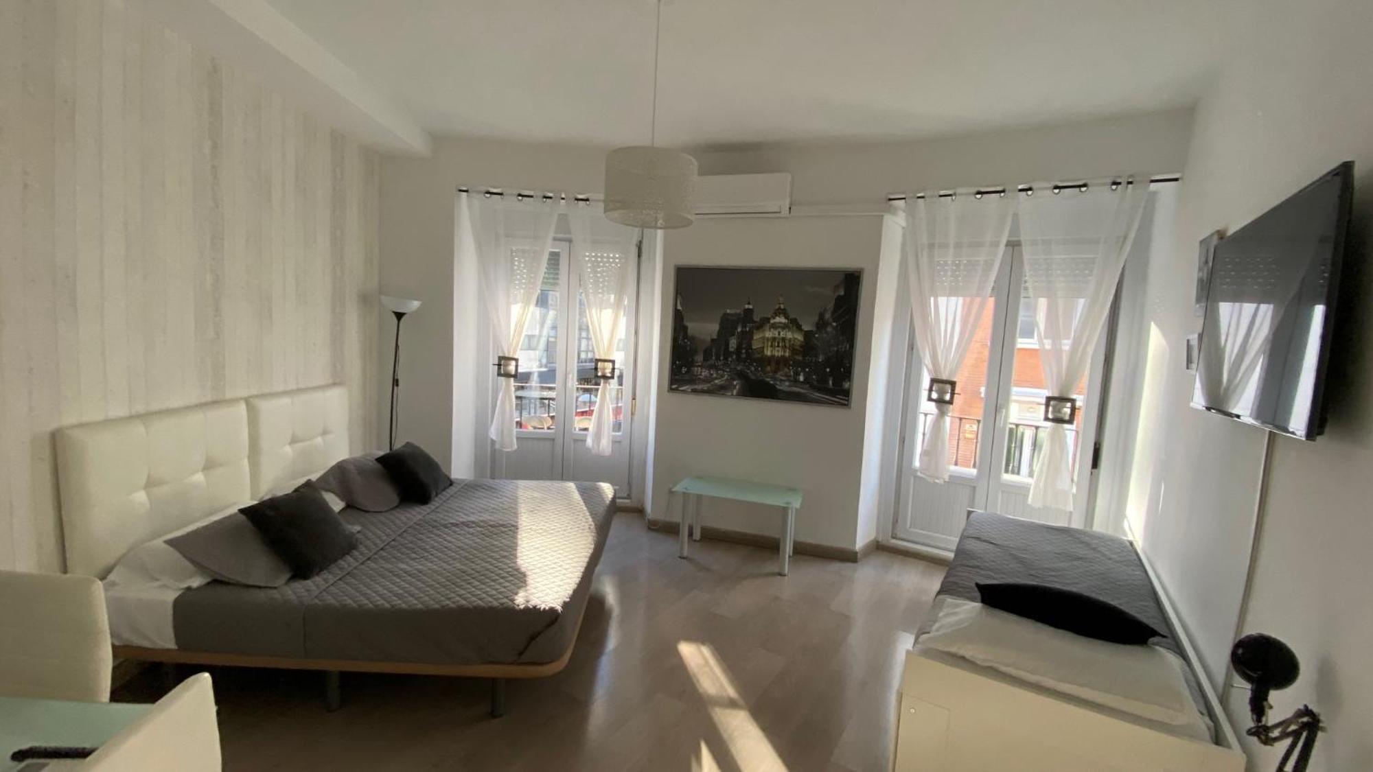 Stay Inn Madrid Dış mekan fotoğraf